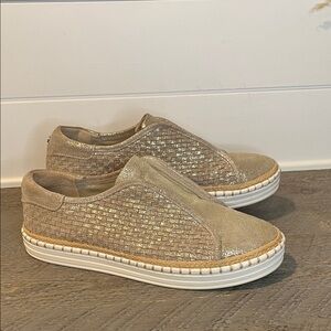 J/Slides NYC Kayla gold metallic woven leather slip on shoes 8.5